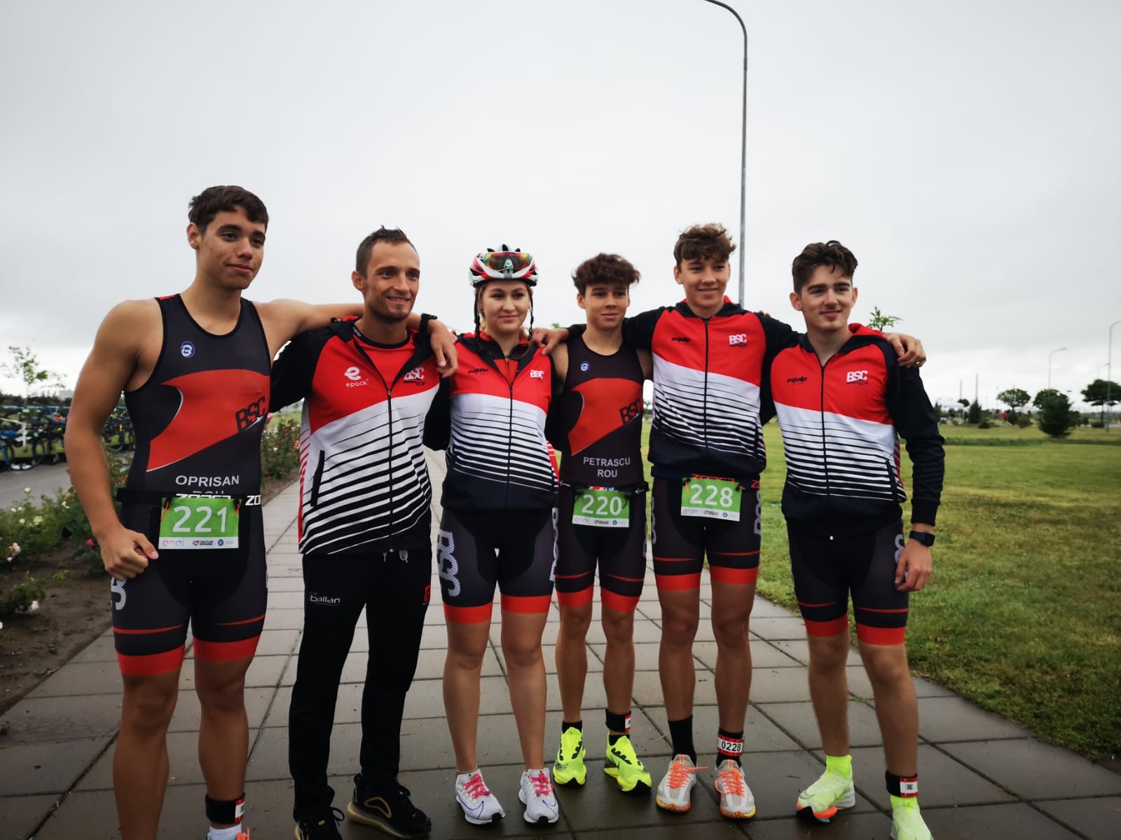 La Campionatul Național Duatlon Sprint, sportivii au luptat cu limitele proprii și cu vremea