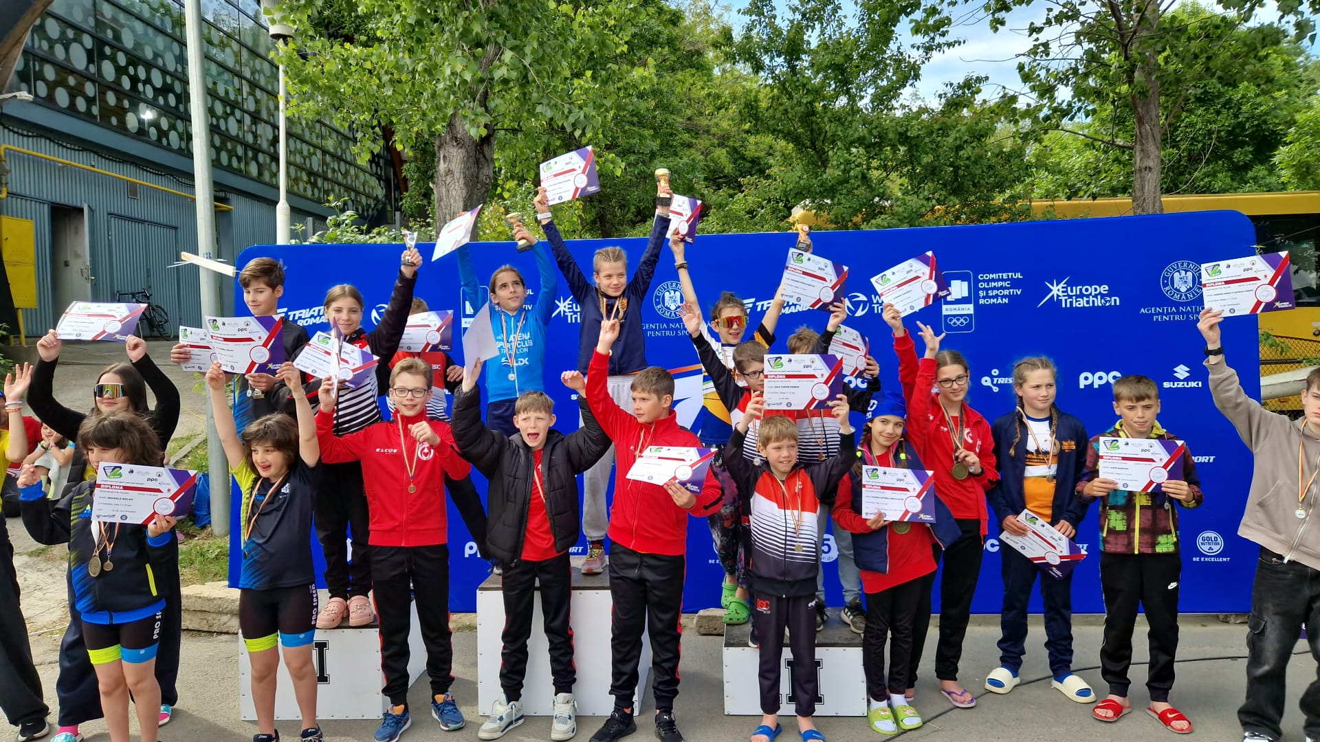 Rezultate bune pentru sportivii noștri la Campionatul Național de Triatlon de la Tulcea